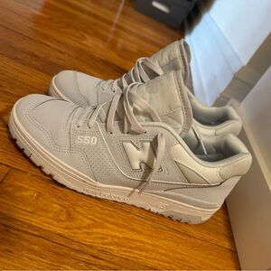 New Balance 550